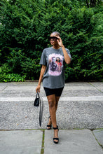 Load image into Gallery viewer, HIGH SADITTY ICON TEE - Whitley Gilbert